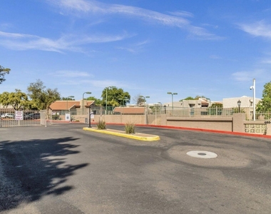 4444 E Paradise Village Parkway N - Photo Thumbnail 19