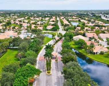 6183 Floral Lakes Drive - Photo Thumbnail 32