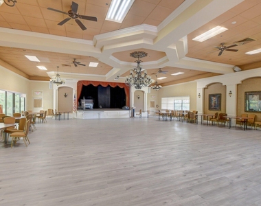 10927 Dolphin Palm Court - Photo Thumbnail 32