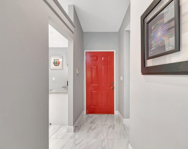 10927 Dolphin Palm Court - Photo Thumbnail 1