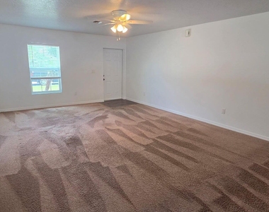 2135 19th Avenue Sw - Photo Thumbnail 6