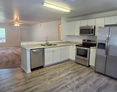 2135 19th Avenue Sw - Photo Thumbnail 1
