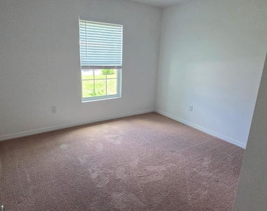 2135 19th Avenue Sw - Photo Thumbnail 19