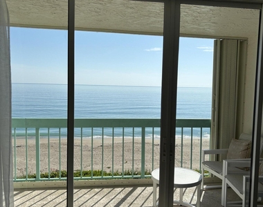 9940 S Ocean Drive - Photo Thumbnail 18