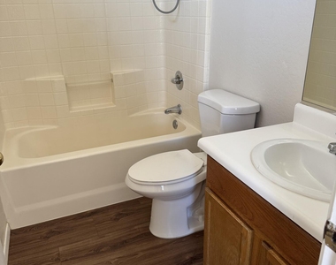 1164 N 90th Place - Photo Thumbnail 6