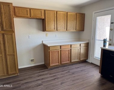 1164 N 90th Place - Photo Thumbnail 5