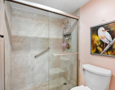 10777 W Sample Road - Photo Thumbnail 11