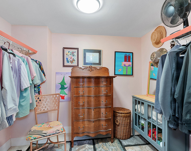 10777 W Sample Road - Photo Thumbnail 12