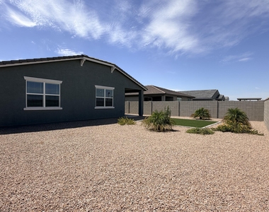 37406 W San Clemente Street - Photo Thumbnail 19