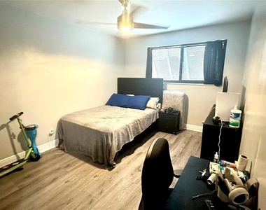 11205 Nw 15th Street - Photo Thumbnail 14