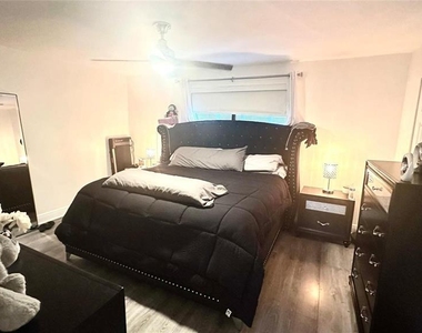 11205 Nw 15th Street - Photo Thumbnail 9