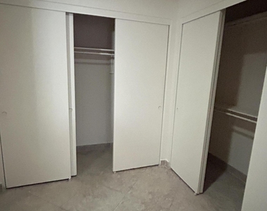 4014 W Christy Drive - Photo Thumbnail 9