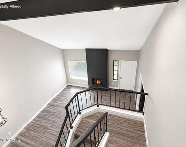 819 N College Avenue - Photo Thumbnail 13