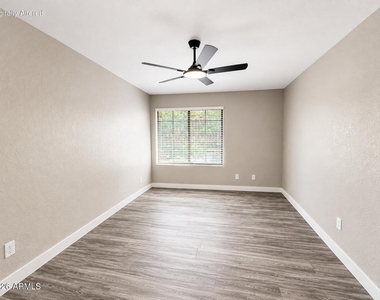 819 N College Avenue - Photo Thumbnail 9
