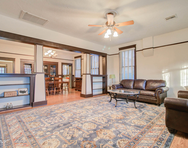 385 S Broad Street - Photo Thumbnail 7