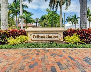 30 Pelican Pointe Drive - Photo Thumbnail 23