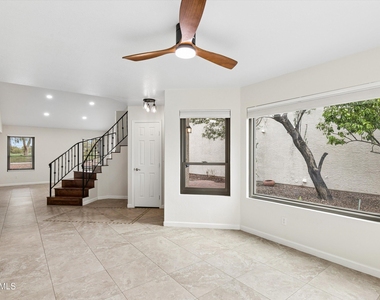 6756 W Morrow Drive - Photo Thumbnail 10
