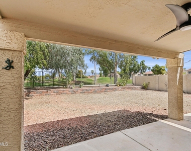 6756 W Morrow Drive - Photo Thumbnail 43
