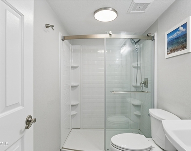 6756 W Morrow Drive - Photo Thumbnail 34