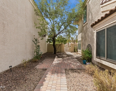 6756 W Morrow Drive - Photo Thumbnail 44