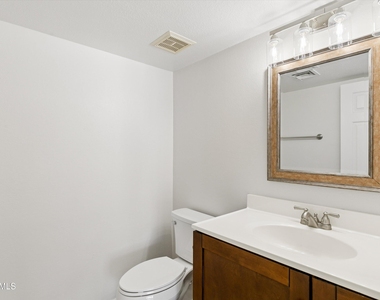 6756 W Morrow Drive - Photo Thumbnail 32