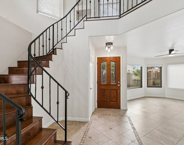 6756 W Morrow Drive - Photo Thumbnail 4
