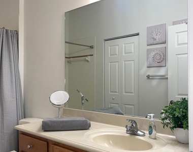 2144 Wingate Bend - Photo Thumbnail 17