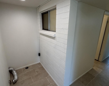 10606 W Oakmont Drive - Photo Thumbnail 18