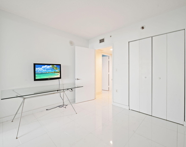 200 Sunny Isles Boulevard - Photo Thumbnail 39