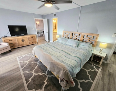 1357 Ne Ocean Boulevard - Photo Thumbnail 21