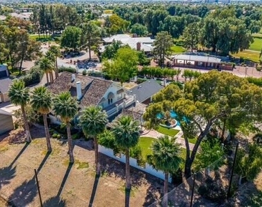 35 S Fairway Court - Photo Thumbnail 64
