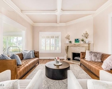 35 S Fairway Court - Photo Thumbnail 11