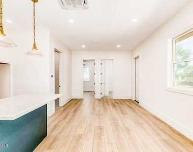 35 S Fairway Court - Photo Thumbnail 44