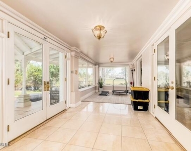 35 S Fairway Court - Photo Thumbnail 6