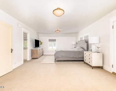 35 S Fairway Court - Photo Thumbnail 16