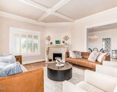 35 S Fairway Court - Photo Thumbnail 12