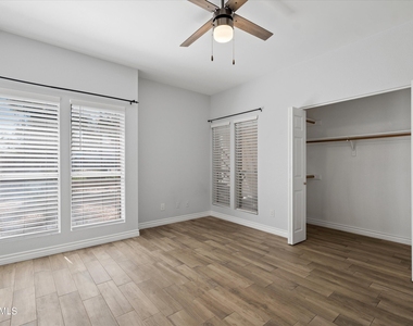 101 N 7th Street - Photo Thumbnail 16