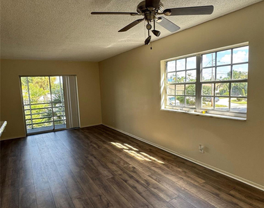 1407 Ne 56th Street - Photo Thumbnail 1