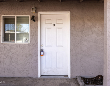 2501 W Belmont Avenue - Photo Thumbnail 3