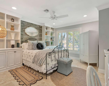 5531 Hibiscus Road - Photo Thumbnail 6