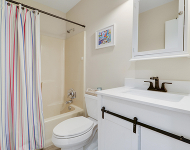 6414 Chasewood Drive - Photo Thumbnail 14