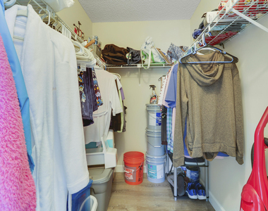 6414 Chasewood Drive - Photo Thumbnail 16