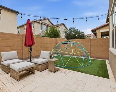 1166 E Weatherby Way - Photo Thumbnail 40
