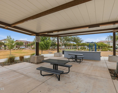 1166 E Weatherby Way - Photo Thumbnail 50