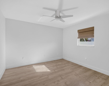 8816 Se Alabama Place - Photo Thumbnail 13