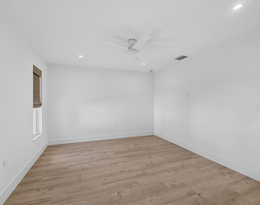 8816 Se Alabama Place - Photo Thumbnail 16