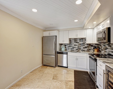 1357 Ne Ocean Boulevard - Photo Thumbnail 22