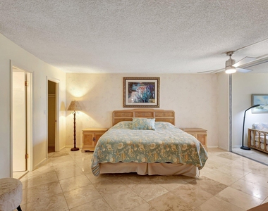 1357 Ne Ocean Boulevard - Photo Thumbnail 19