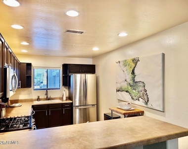 19700 N 76th Street - Photo Thumbnail 1