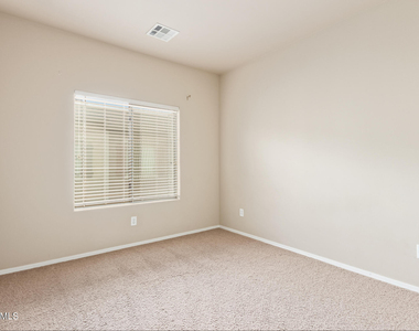 900 S 94th Street - Photo Thumbnail 18